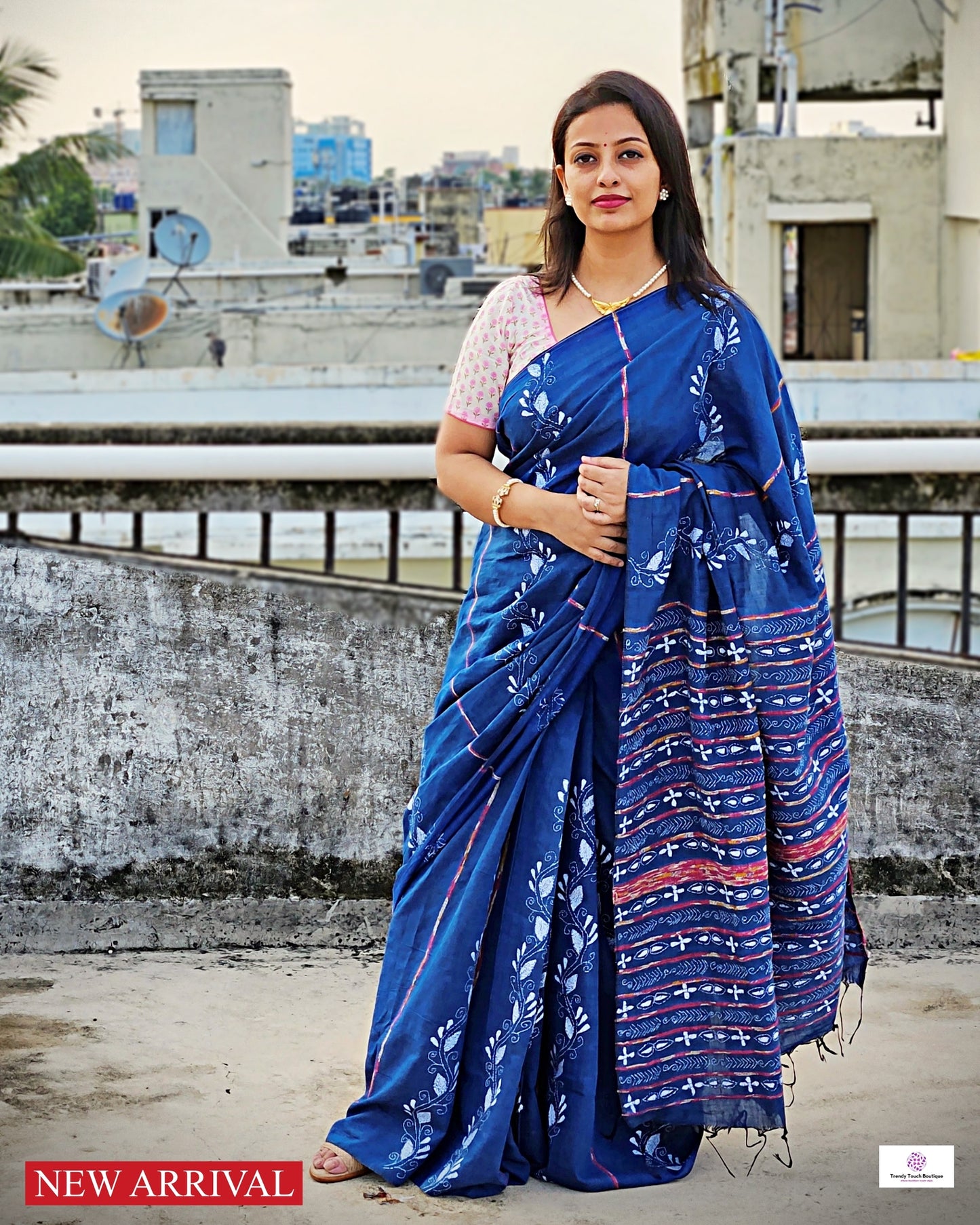 FALAK - KANTHA HAND EMBROIDERED - KHESH COTTON SAREE