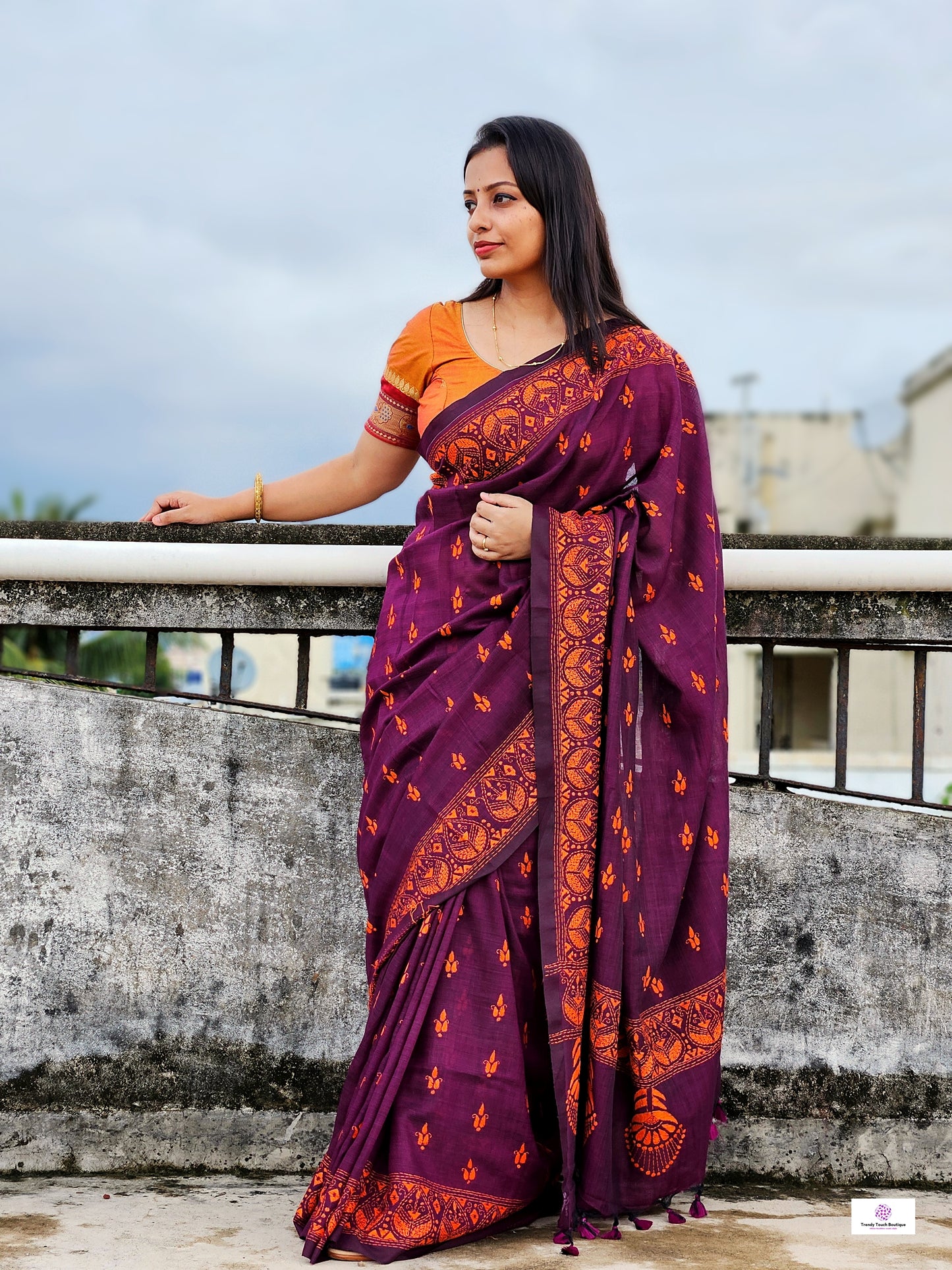 kantha handembroidered designer mulcotton sareeMmagenta purple orange office corporate events and family functions and ceremonies best summer fabric best price marriage wedding ceremonies functions saree