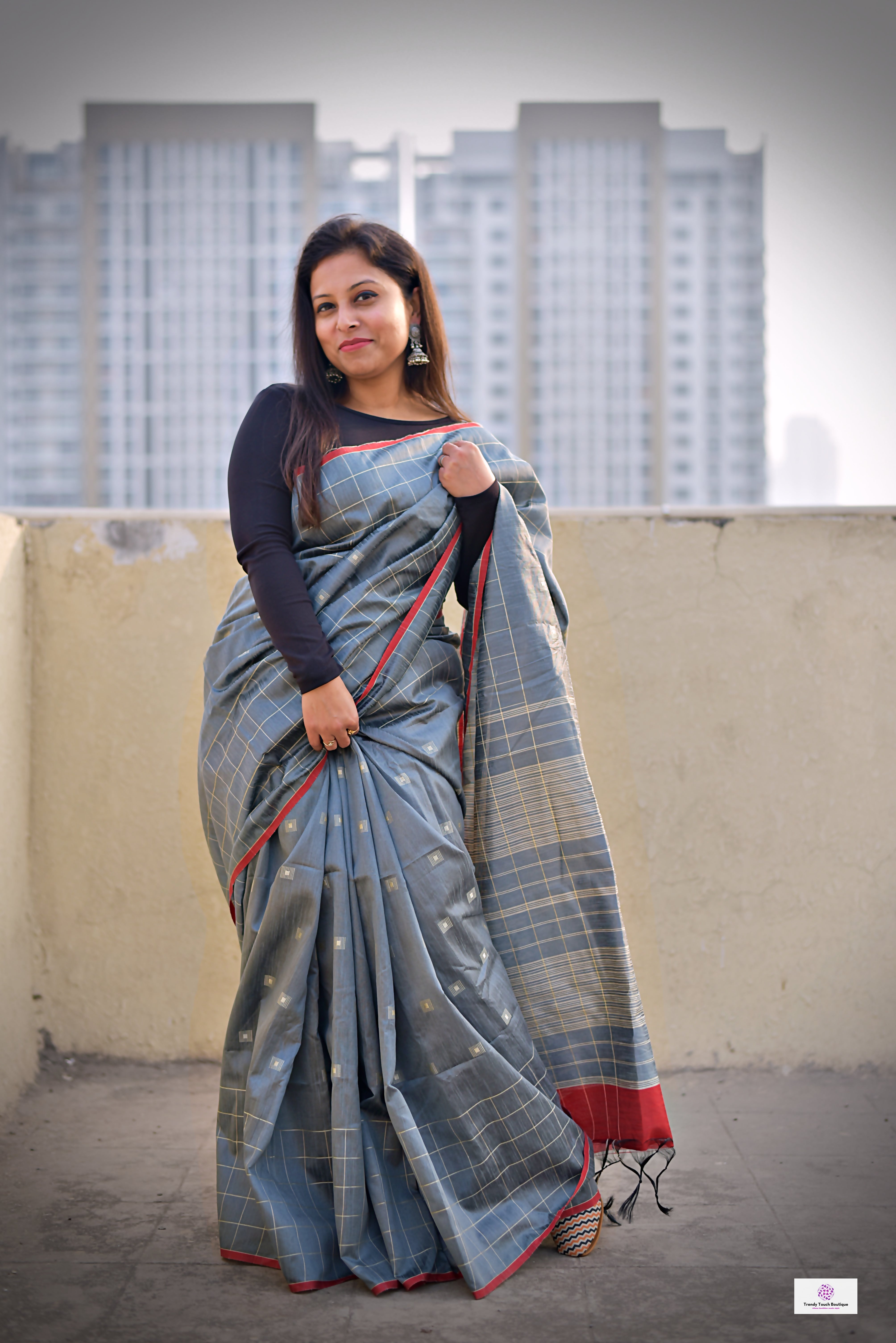 Tandra Grey Red Handloom Cotton Silk Saree Trendy Touch Boutique