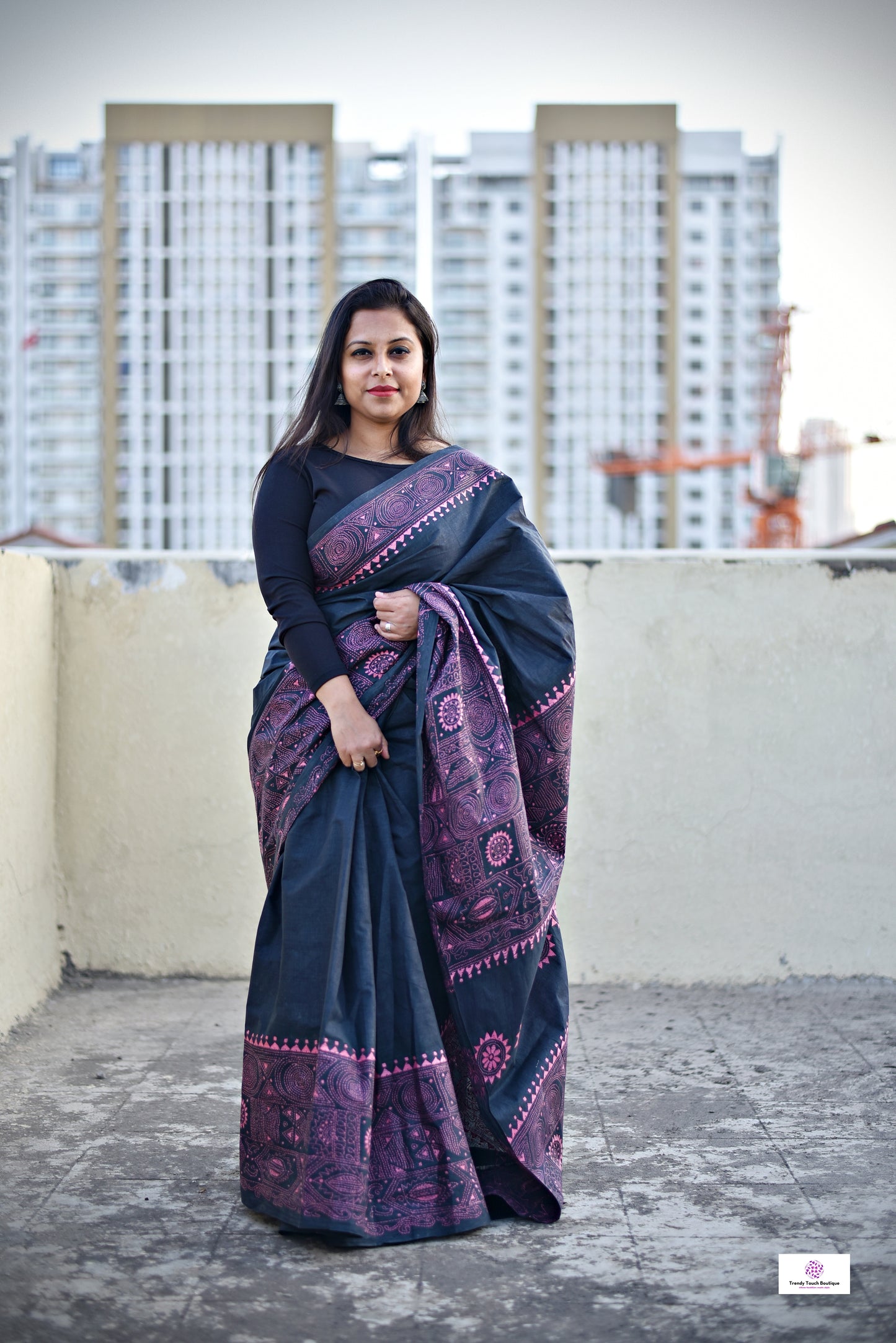 Cotton handloom black saree with pink thread kantha hand embroidered best summer fabric for formal and casual styling marriage functions and family events with blouse piece best price