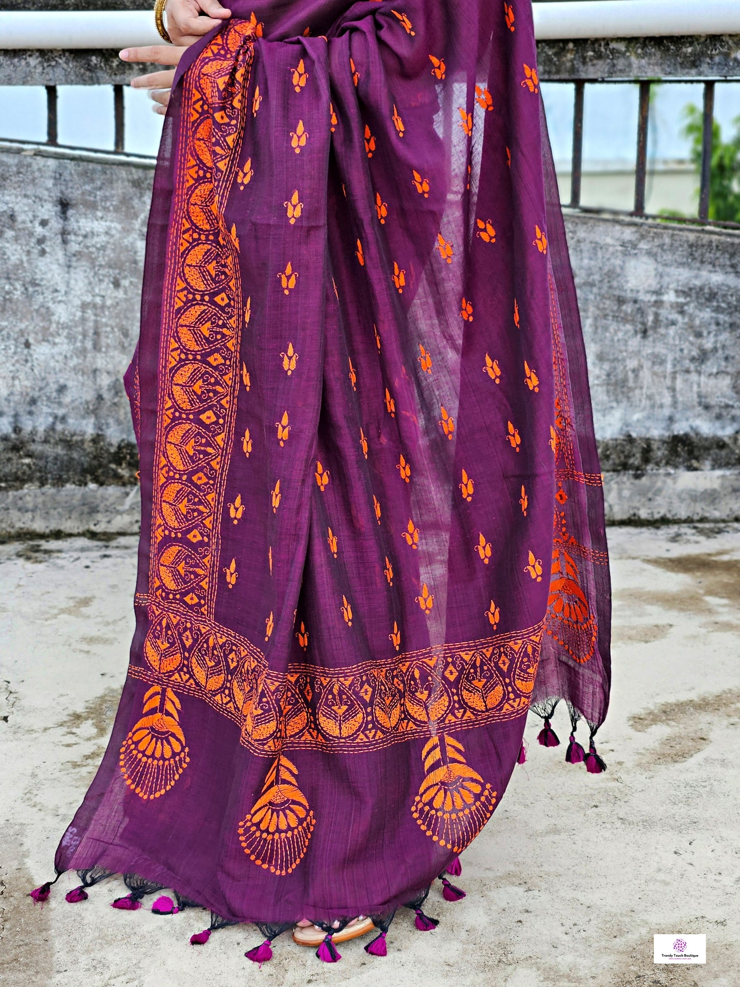 kantha handembroidered designer mulcotton sareeMmagenta purple orange office corporate events and family functions and ceremonies best summer fabric best price marriage wedding ceremonies functions saree