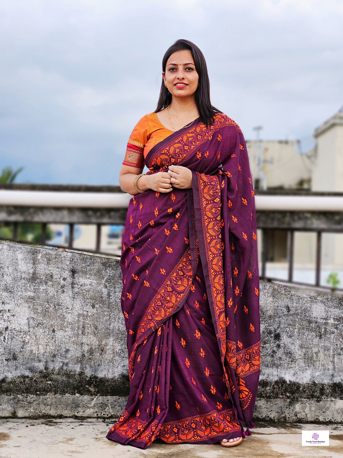 kantha handembroidered designer mulcotton sareeMmagenta purple orange office corporate events and family functions and ceremonies best summer fabric best price marriage wedding ceremonies functions saree