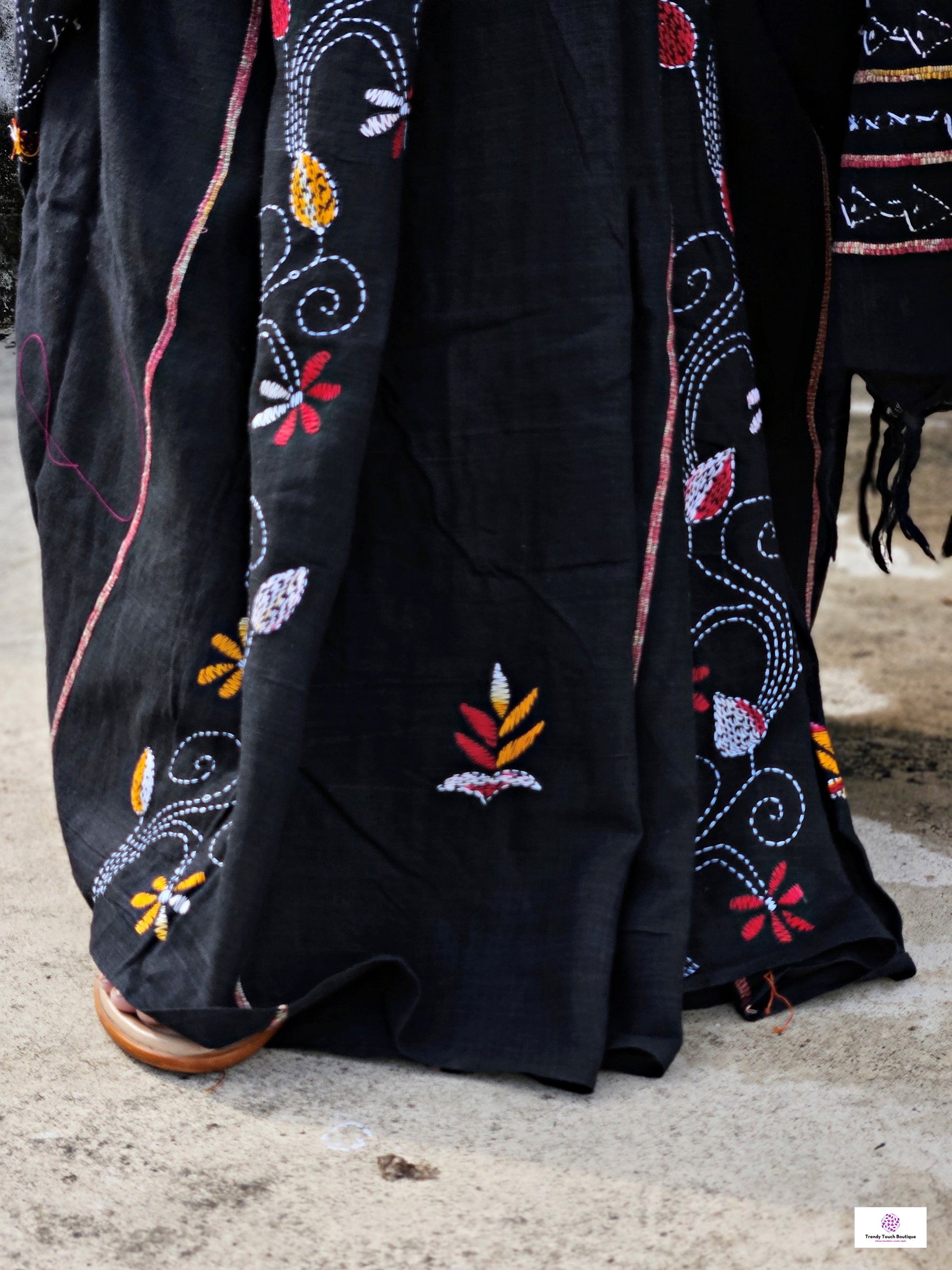 kantha hand embroidered black white yellow red thread work khesh khadi handloom saree best summer fabric for office wear and casual styling at summer celebration with blouse piece