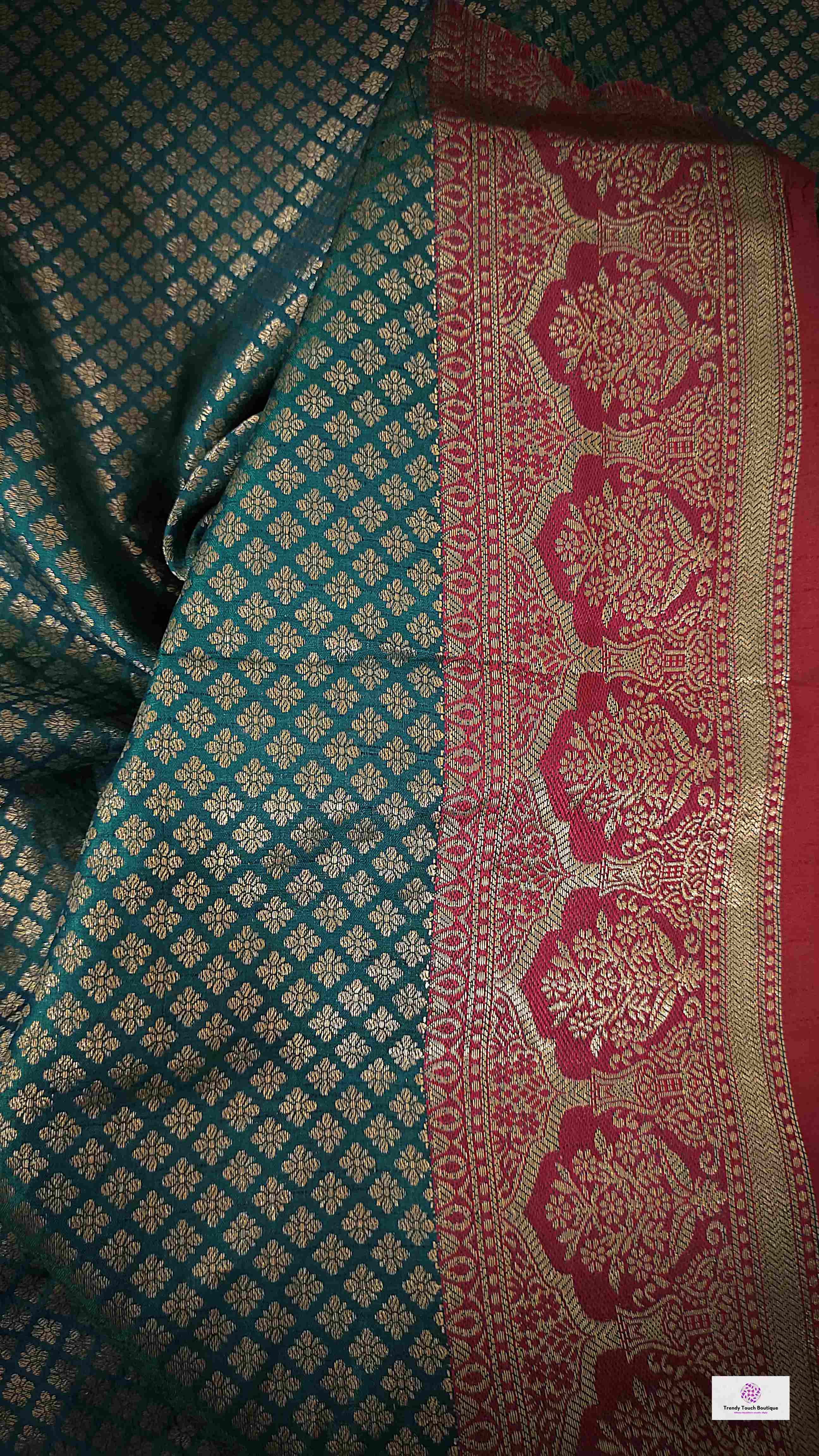 Jharonka hotsell sarees online