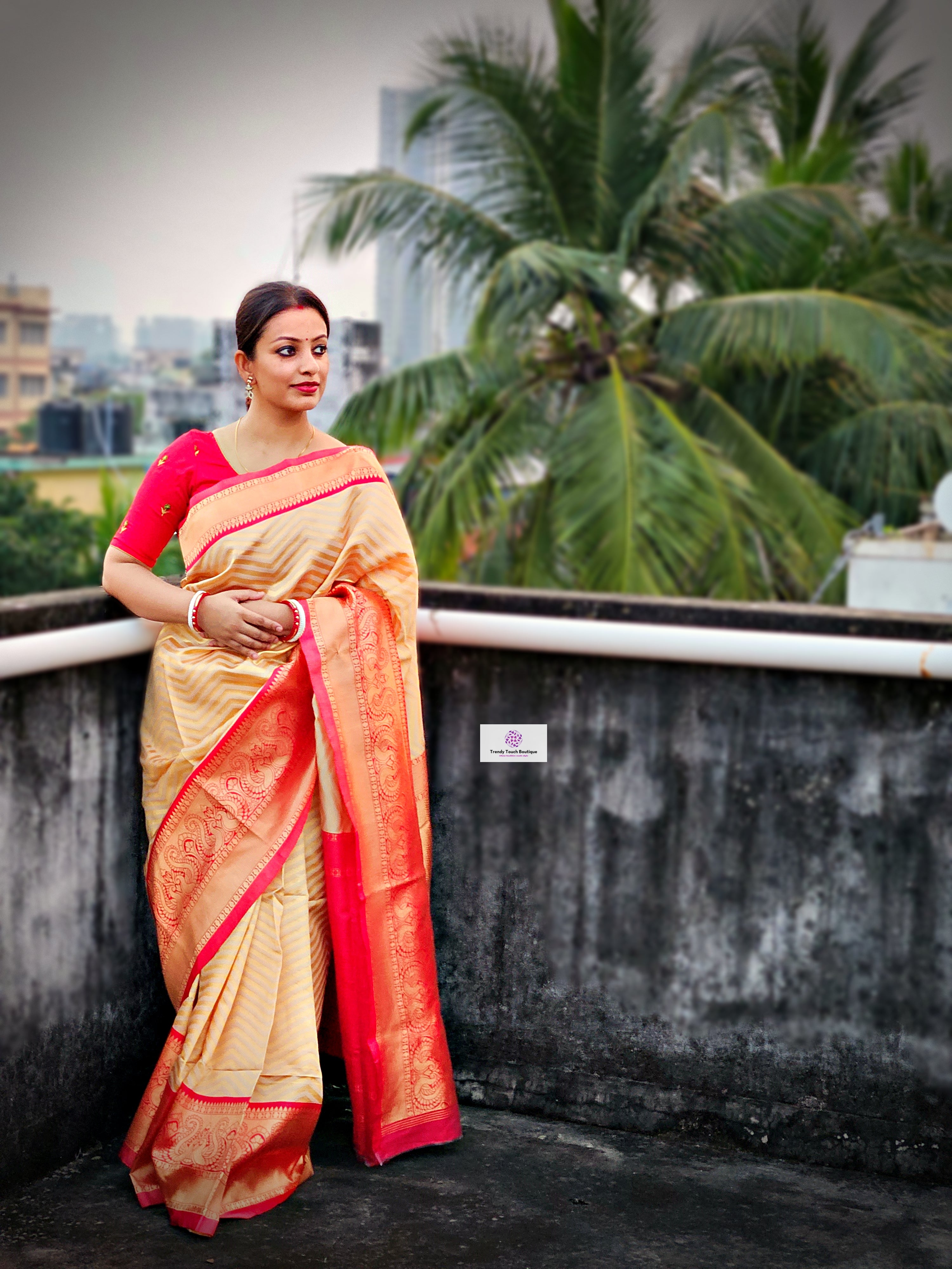 Photo: Anuja Sathe amps up her saree game in her latest Instagram picture