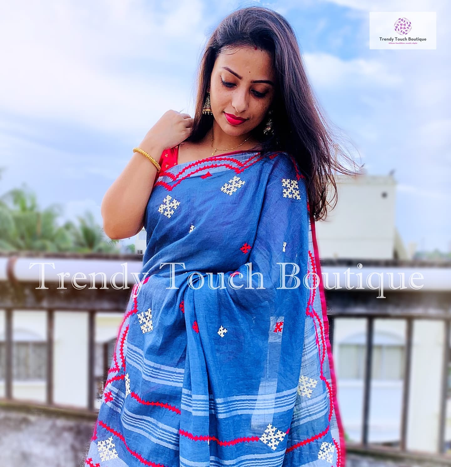 kutch work linen cotton summer wear sarees for office and special occasion lightweight blue pink color with contrast blouse piece only summer weddings best price