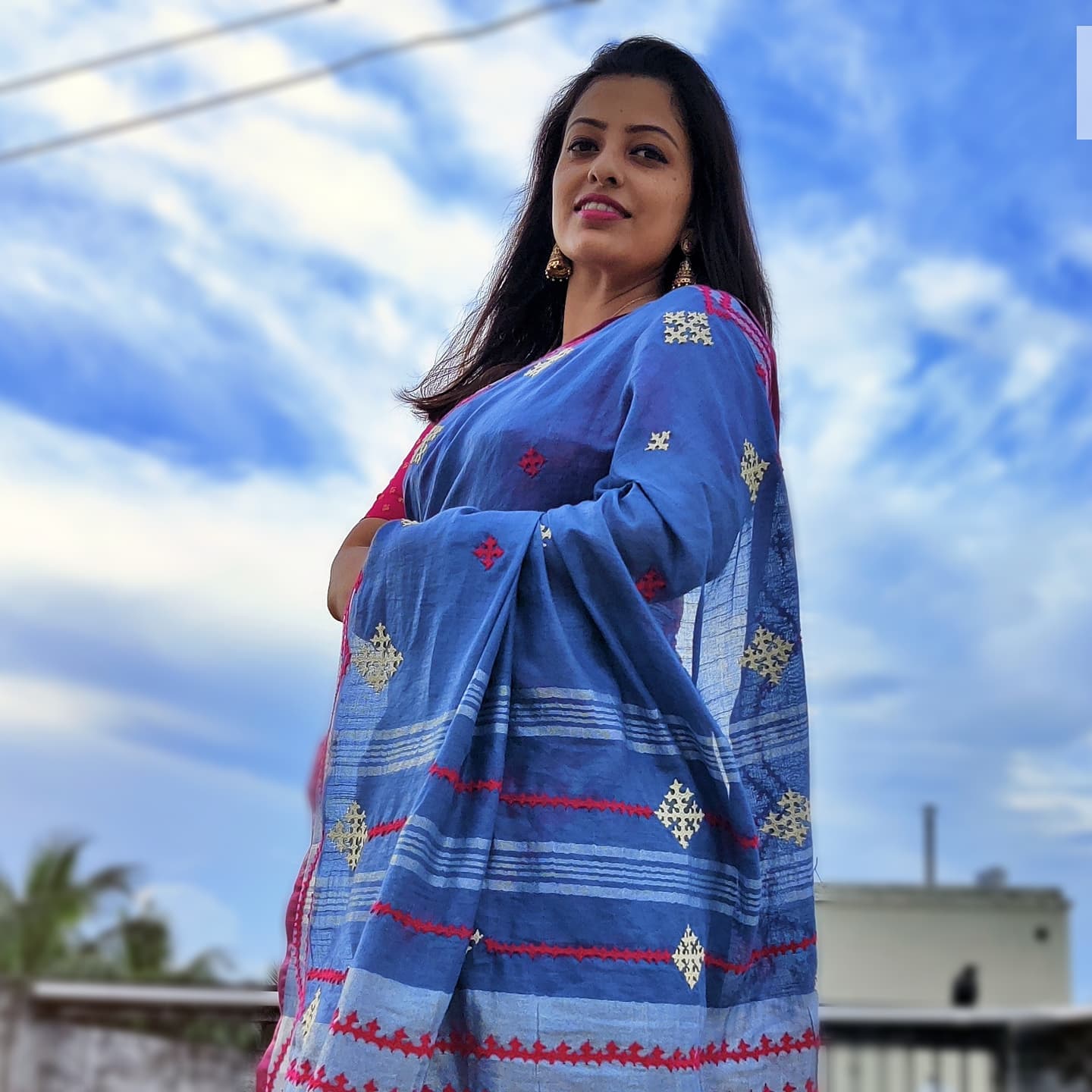 kutch work linen cotton summer wear sarees for office and special occasion lightweight blue pink color with contrast blouse piece only summer weddings best price