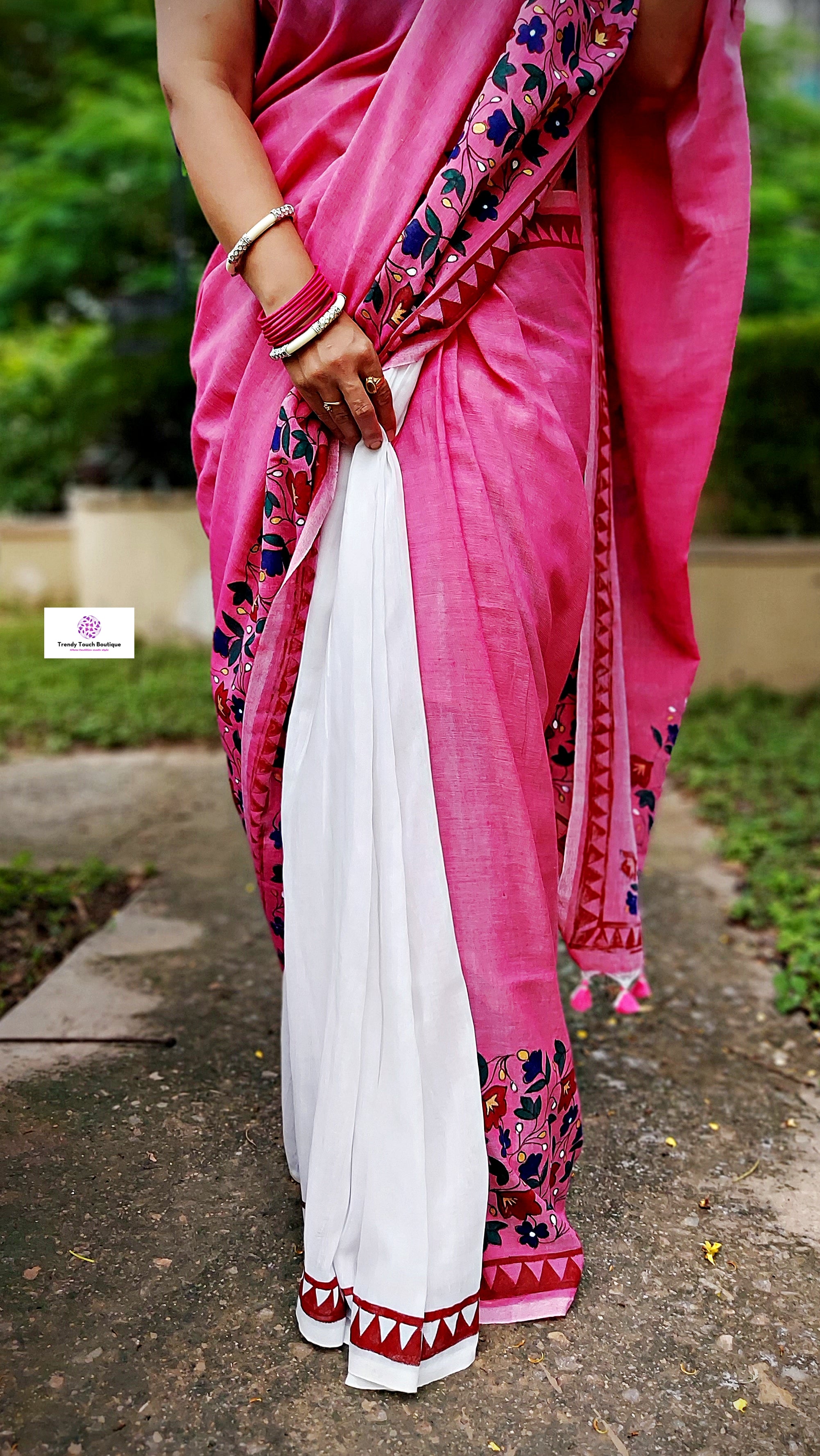 Black & White Ethnic Hand Painted Kerala Cotton Saree – Craftyle